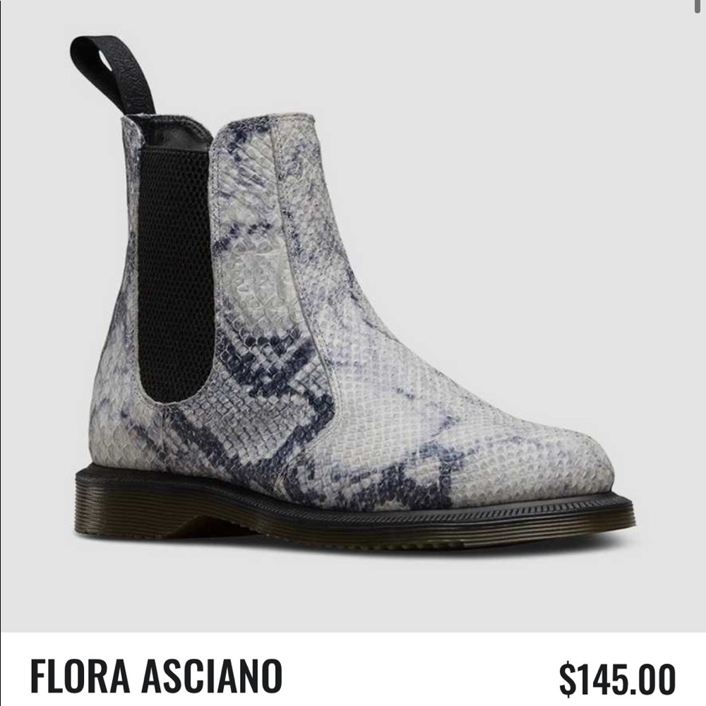 *RARE* Snake print doc martens - Picture 4 of 4